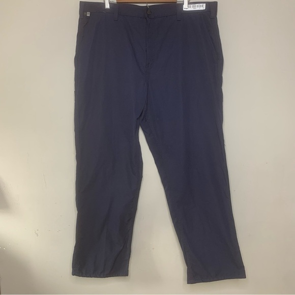 Carhartt FR NFPA 2112 CAT 2 Men's 42x32 Navy Blue Flame Resistant Cargo Pants - Picture 1 of 8